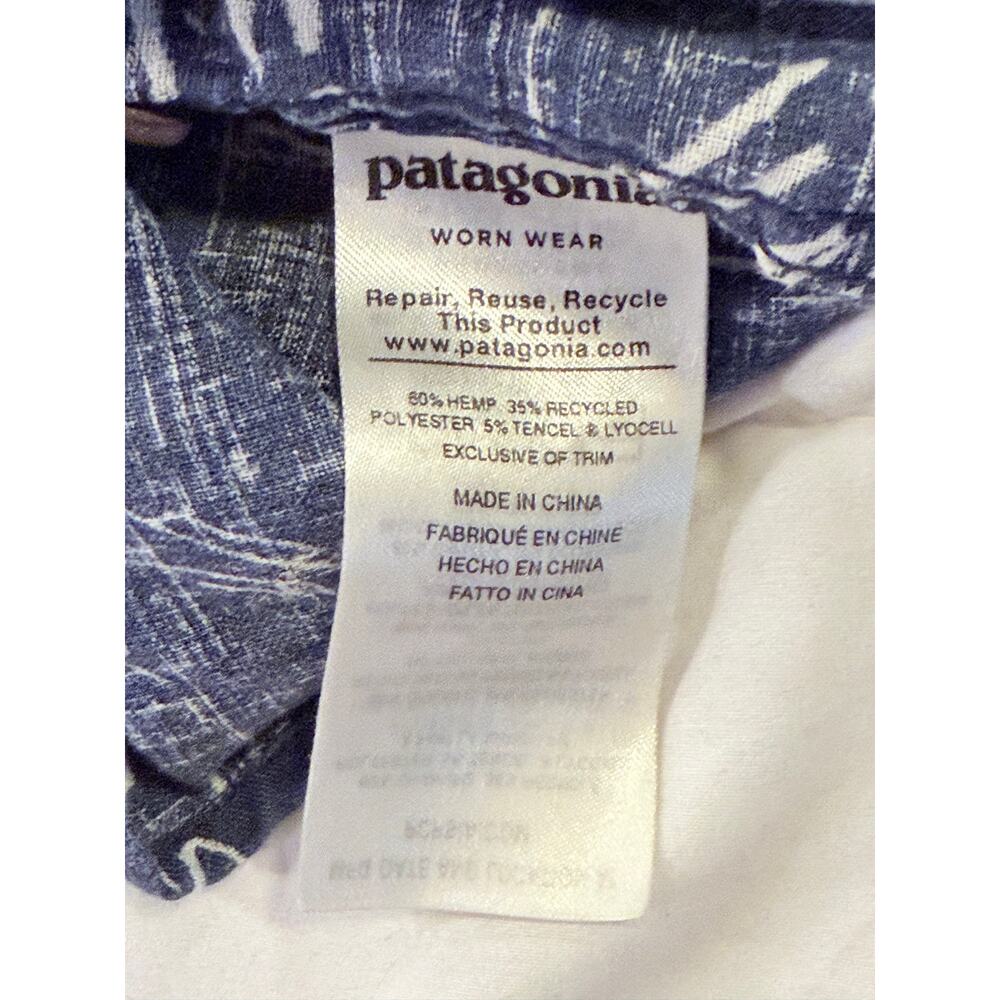Patagonia Hemp Shirt Small Blue Ocean Fish Turtle Shark Print Button Up - Picture 3 of 7